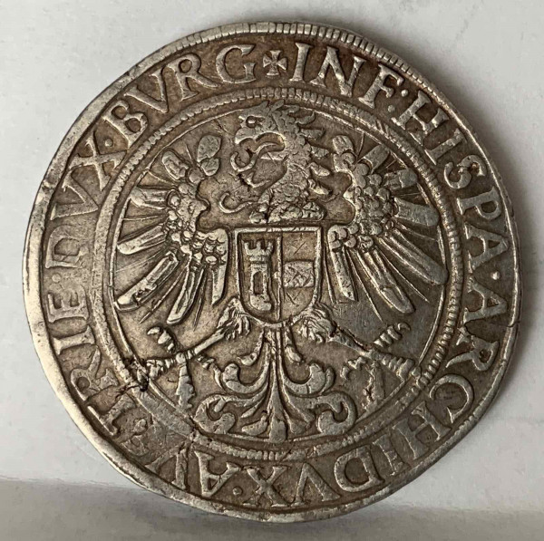 Талер 1553  рік  Хол. Австрія. 731