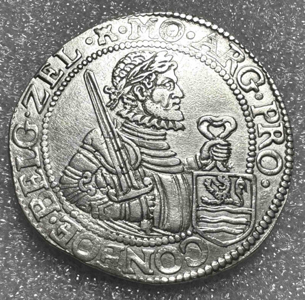 Талер 1612 год. Зеландия. 615