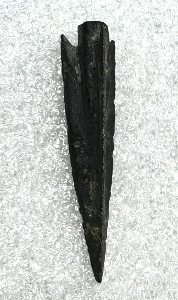 Скіфи. Накінечник стріли V ст. до н.е. 643