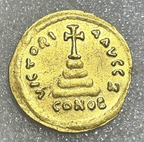 Солід 578-582 рр.н.е. Тиберій II. 877