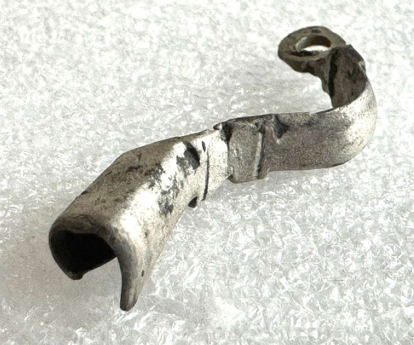 Фибула ЧК  ІІ-IV  в.н.е. 1046