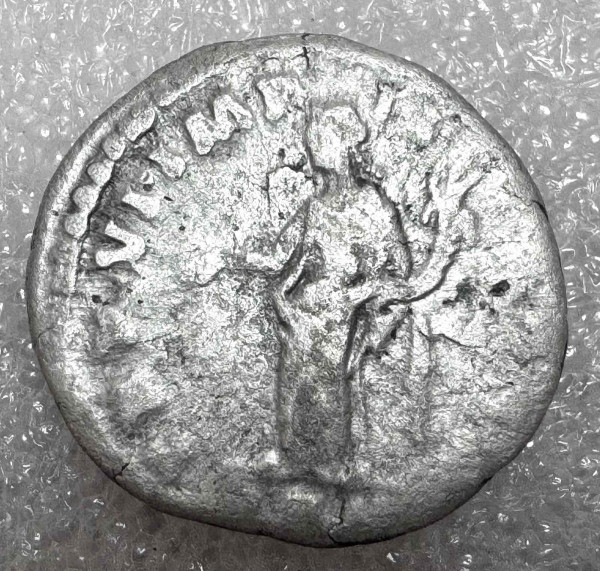 Денарий 161-169 гг.н.э. Луций Вер. 1055