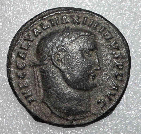 Фоліс 306-308 рр.н.е. Максимін ІІ. 1091