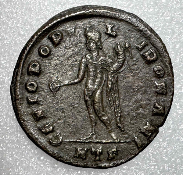 Фоліс 306-308 рр.н.е. Максимін ІІ. 1092