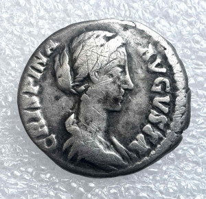 Денарий 178 г.н.э. Криспина.